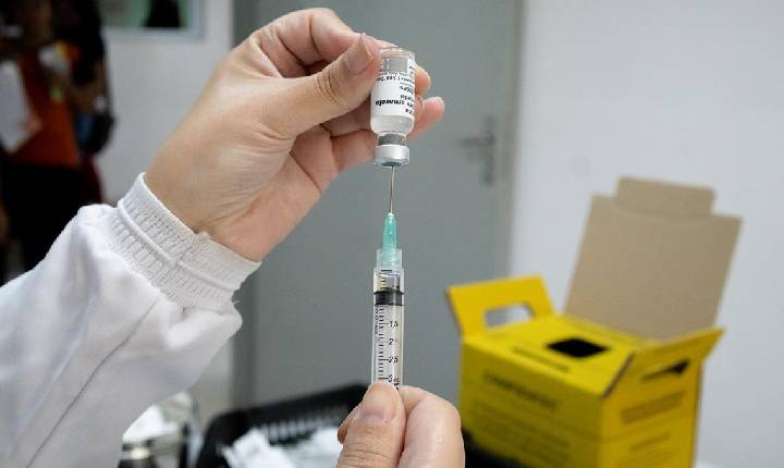 Barueri amplia vacinação contra gripe e leva campanha a dois shoppings da cidade
