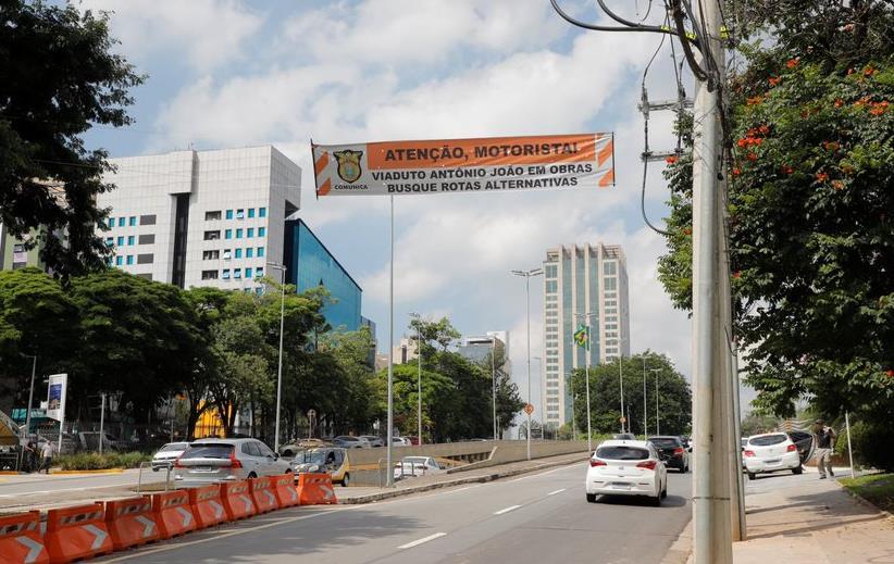 Semurb orienta sobre intervenção em viaduto da Aldeia para obra de segurança no trânsito