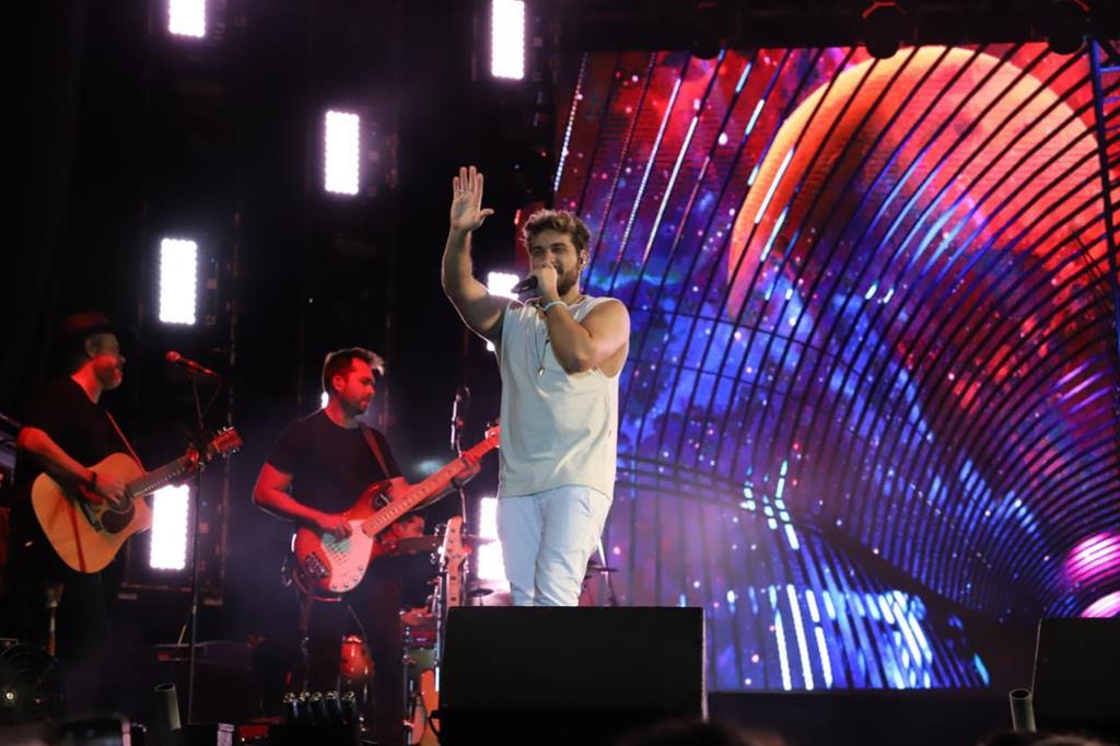 Arraiá Barueri estreia no Dia dos Namorados com show de Gustavo Mioto