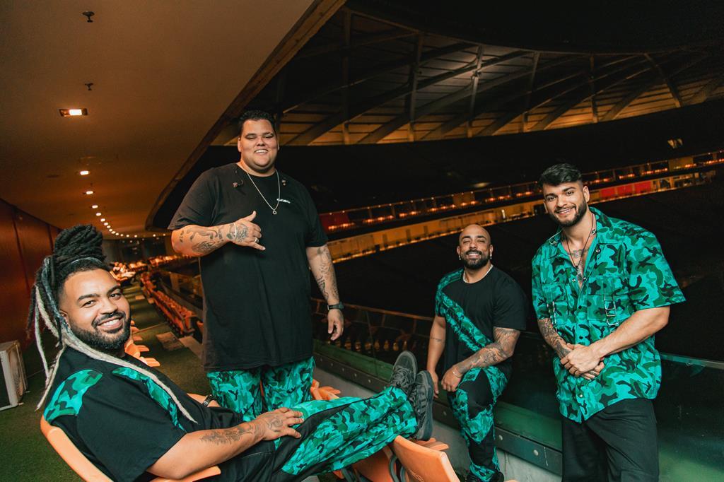 Arraiá Barueri recebe o grupo Menos é Mais nesta sexta-feira (13)