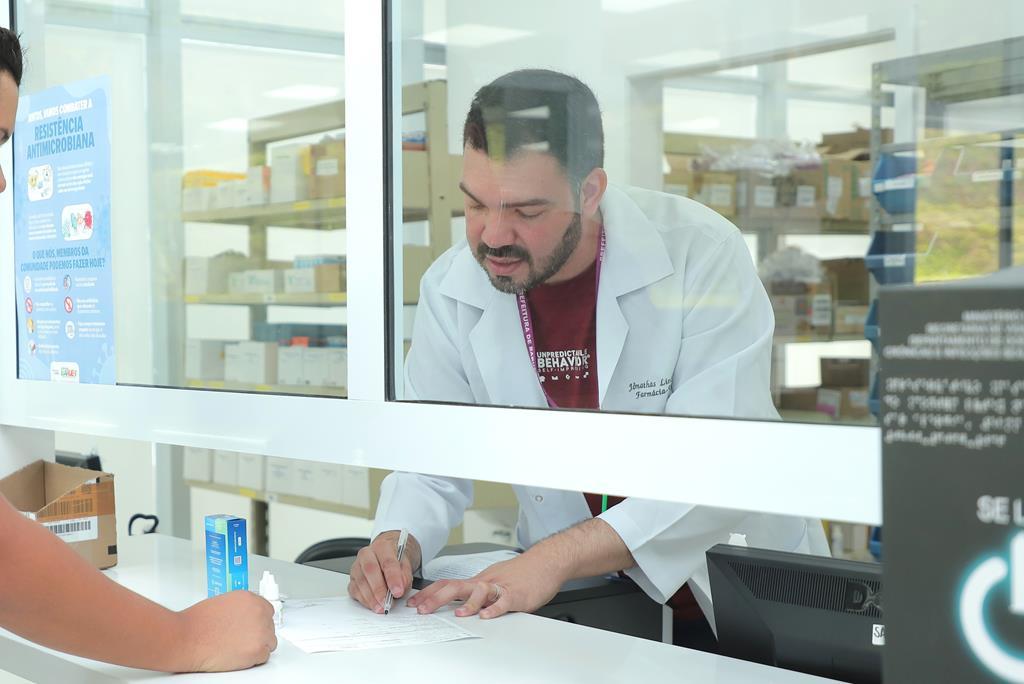Dia Nacional do Farmacêutico destaca a importância do descarte correto de medicamentos