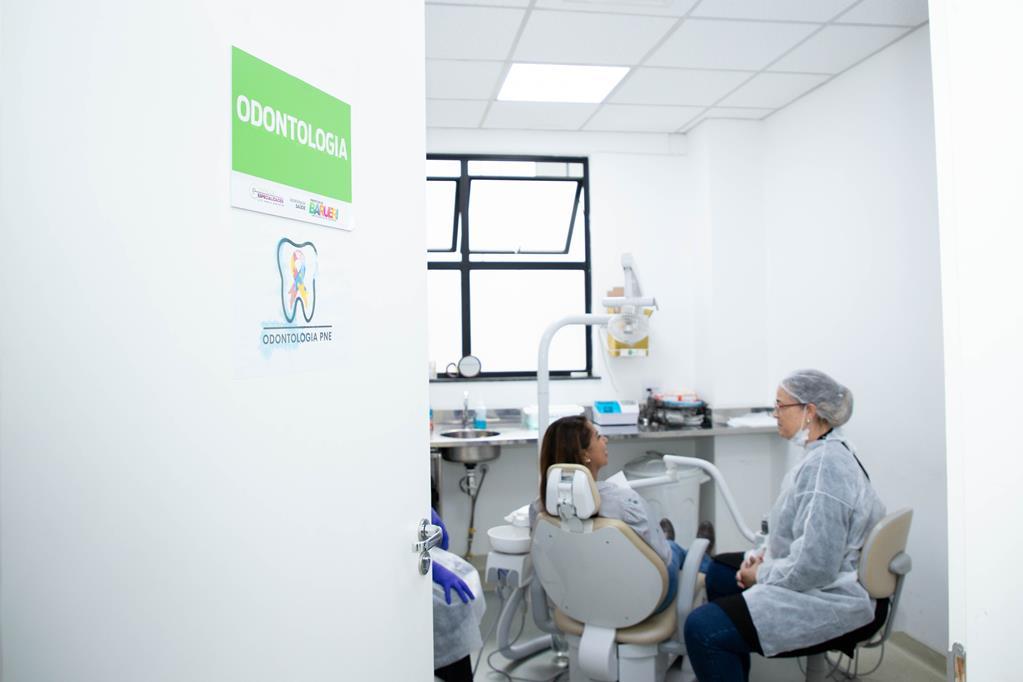 Barueri amplia acesso à saúde bucal com rede completa de prevenção e tratamento